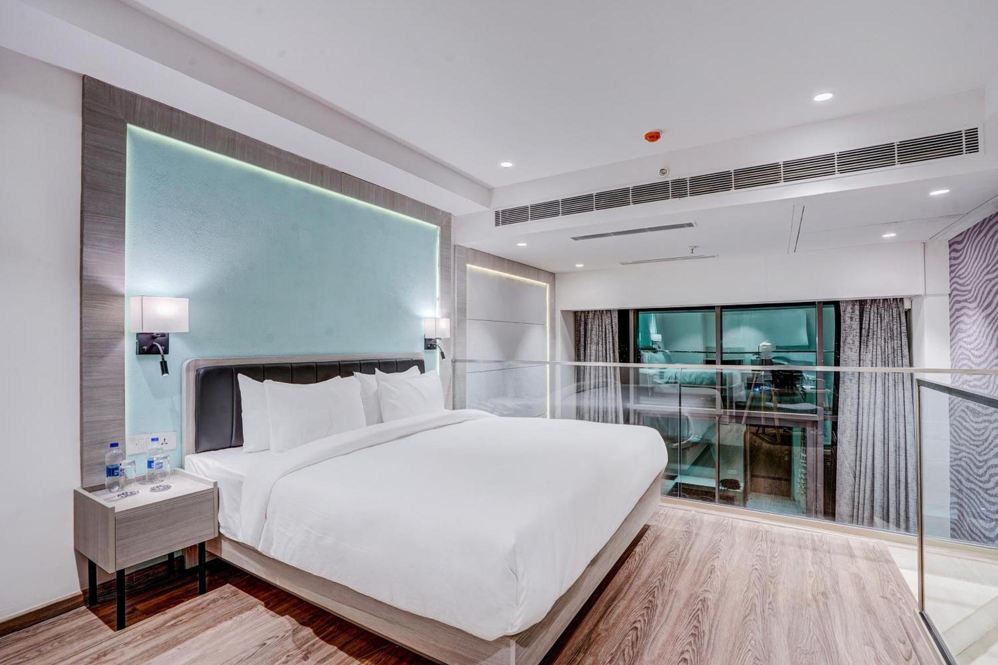 Sunday Hotels And Residences غورغاون المظهر الخارجي الصورة