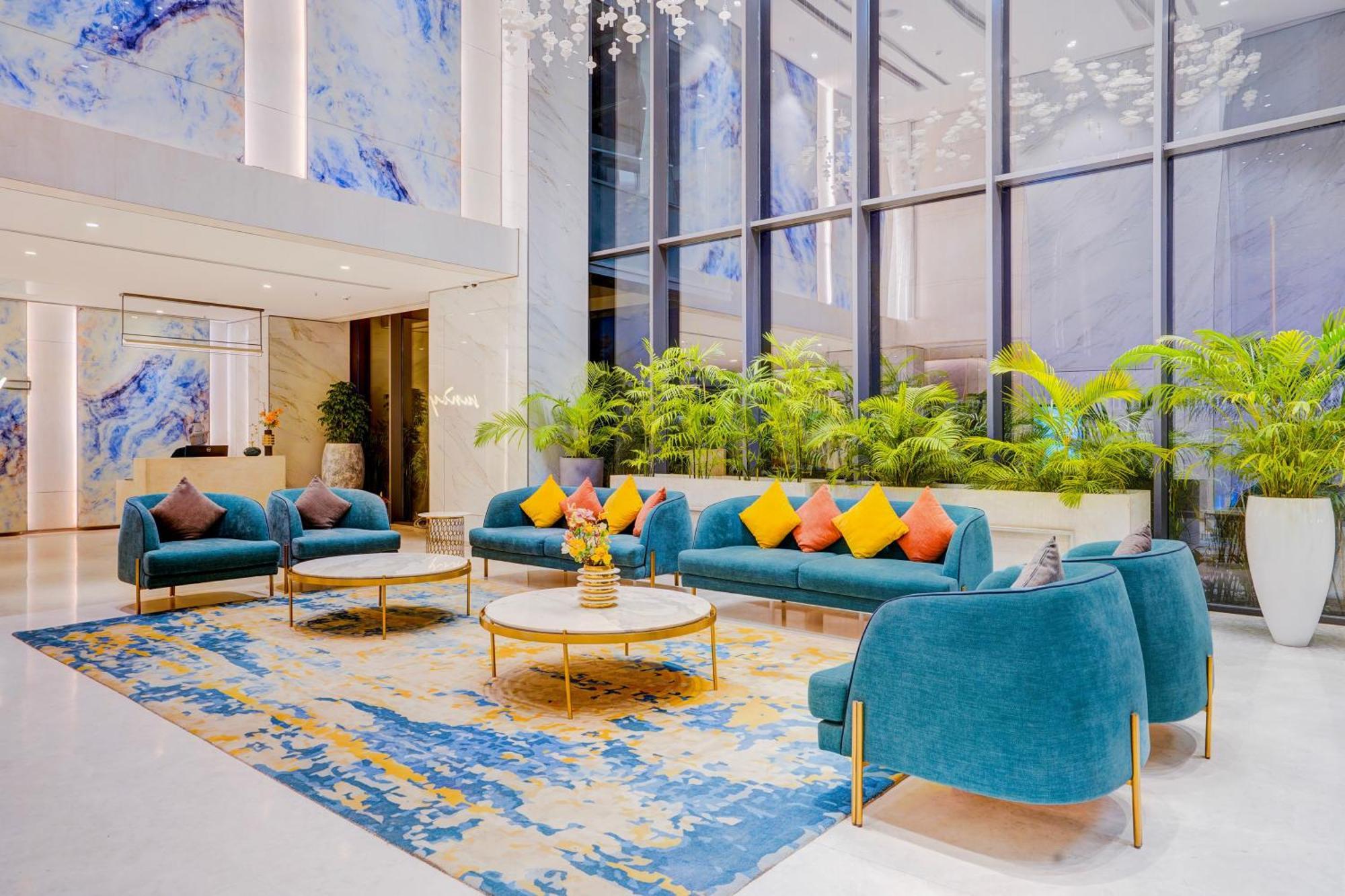 Sunday Hotels And Residences غورغاون المظهر الخارجي الصورة