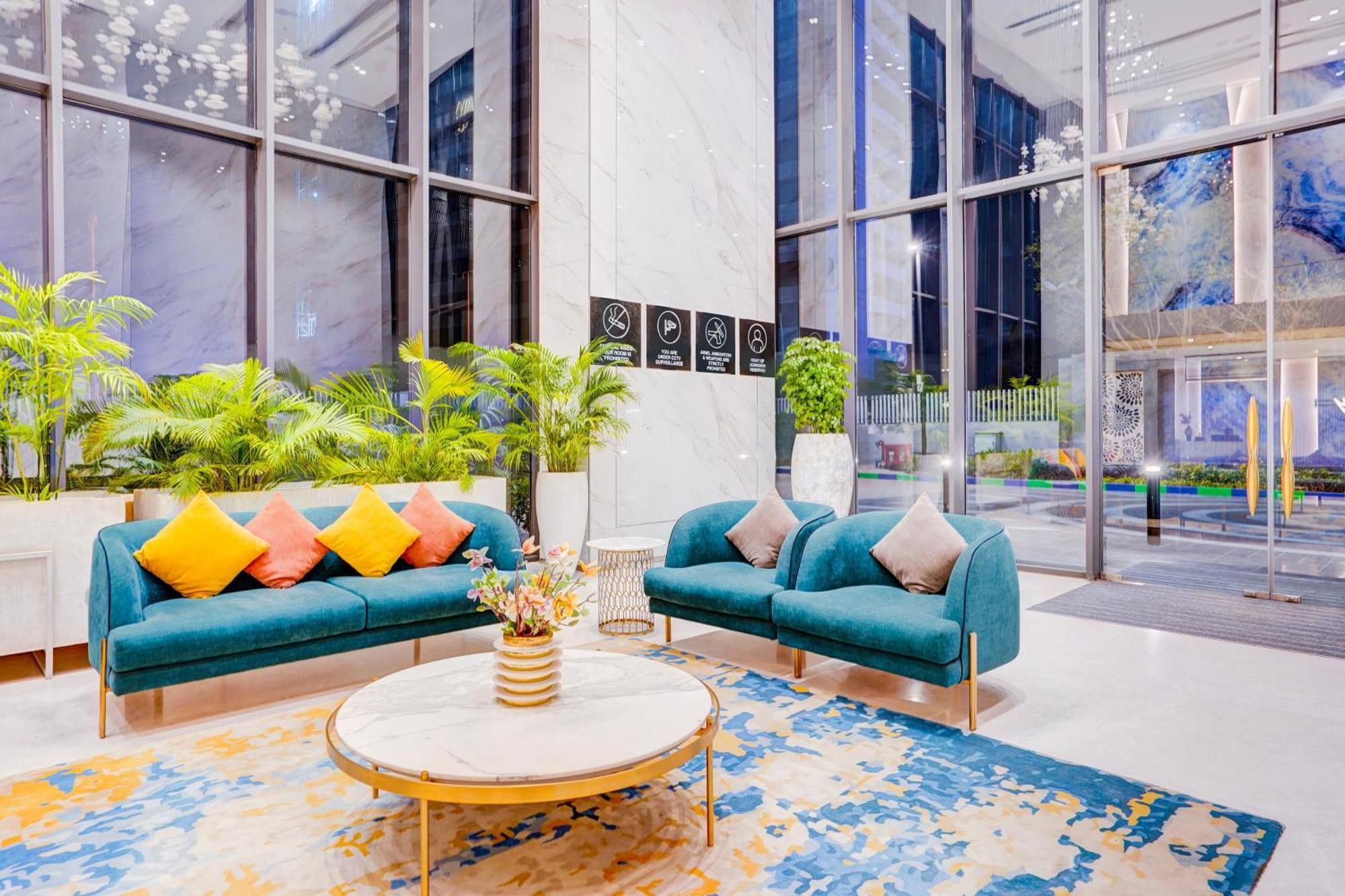 Sunday Hotels And Residences غورغاون المظهر الخارجي الصورة