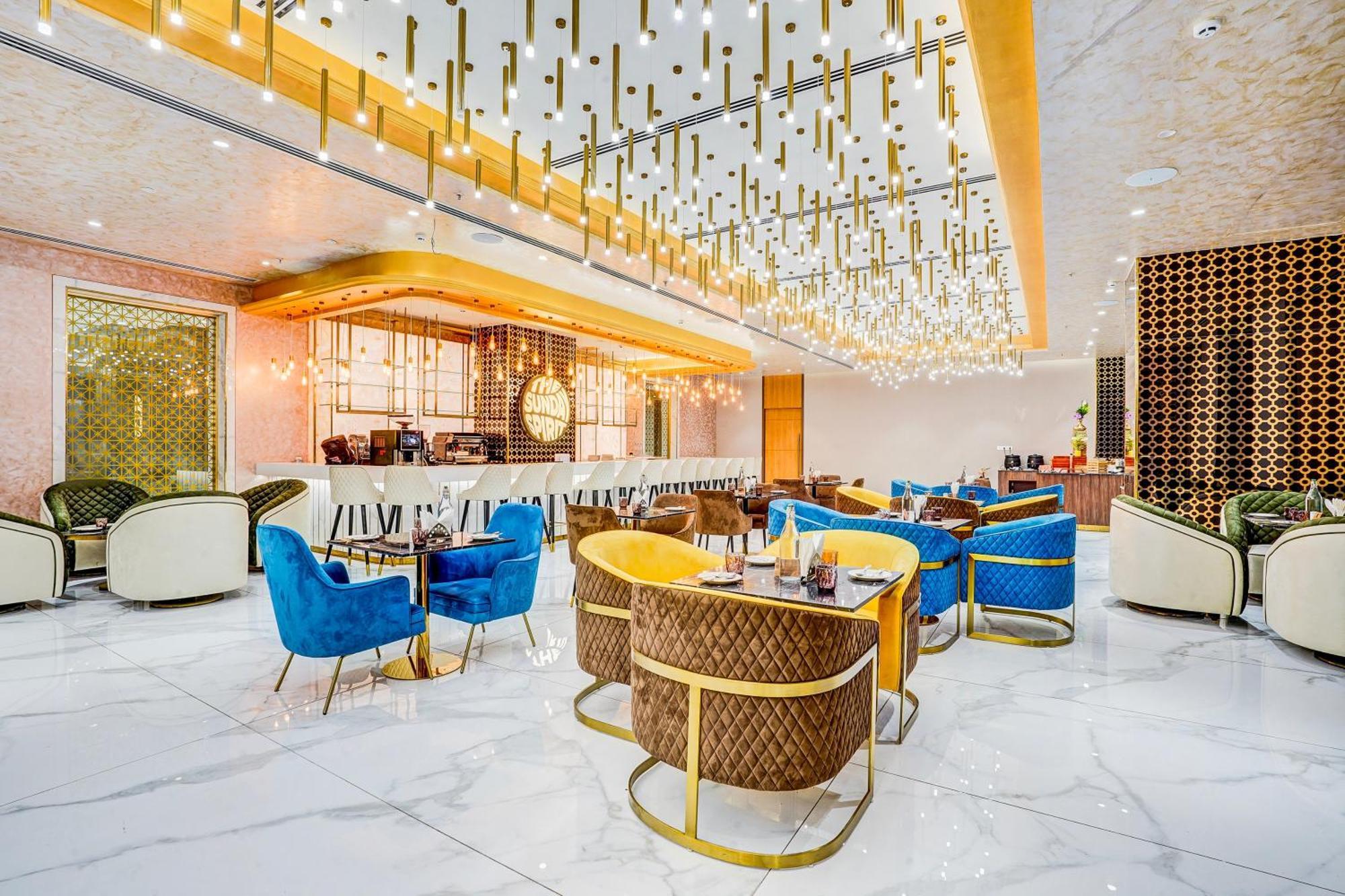 Sunday Hotels And Residences غورغاون المظهر الخارجي الصورة