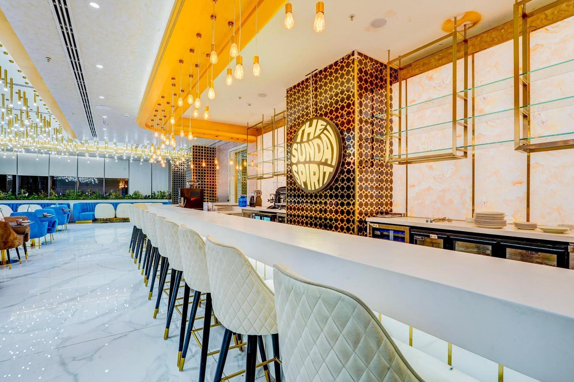 Sunday Hotels And Residences غورغاون المظهر الخارجي الصورة